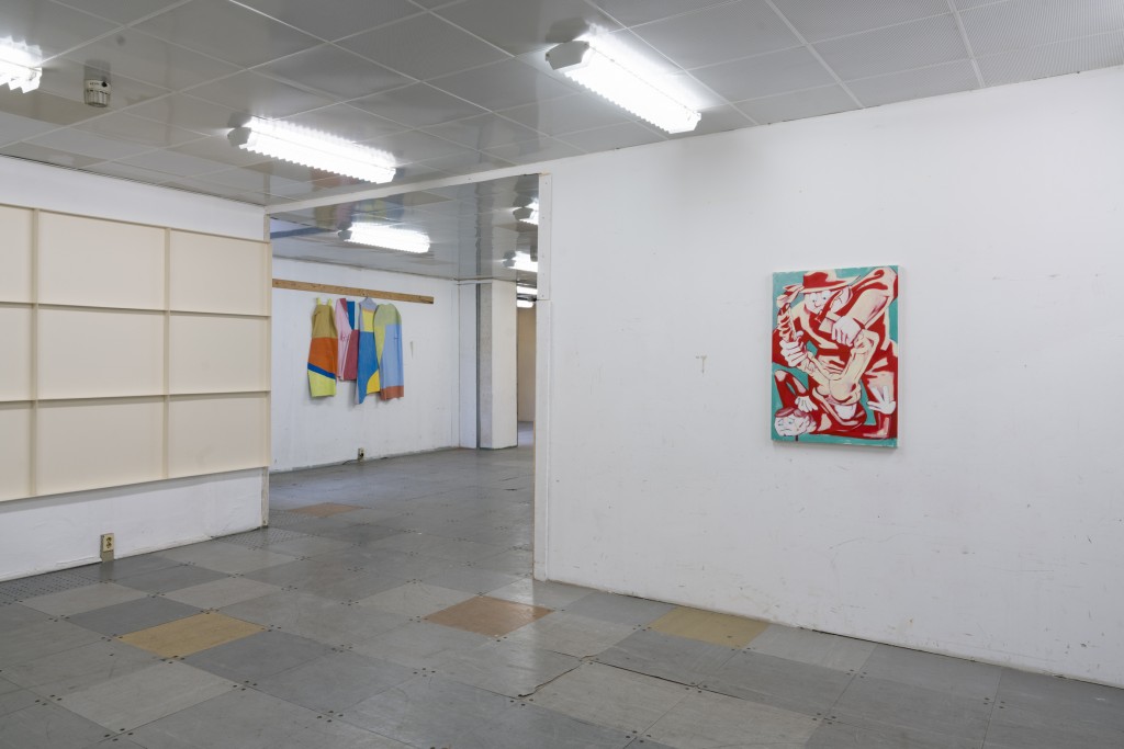 Installation view (Sebastijan Zupancic, Silke Berg, Georg Thanner), DADDY – Klasse Riedel, 21 June – 11 July 2018, G2 Projektraum (G2 Kunsthalle Leipzig), photo:  graysc.de
