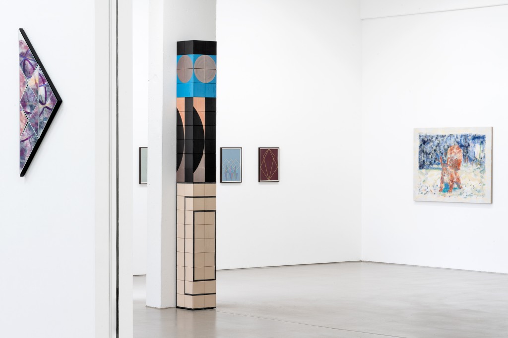 installation view DOUBLE FATURE - Jochen Plogsties / Claudia Wieser, G2 Kunsthalle Leipzig, 11 October 2019 - 12 January 2020, photo: Dotgain.info © the artists & G2 Kunsthalle